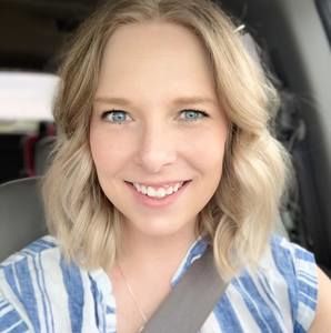 Meet your Posher, Abby